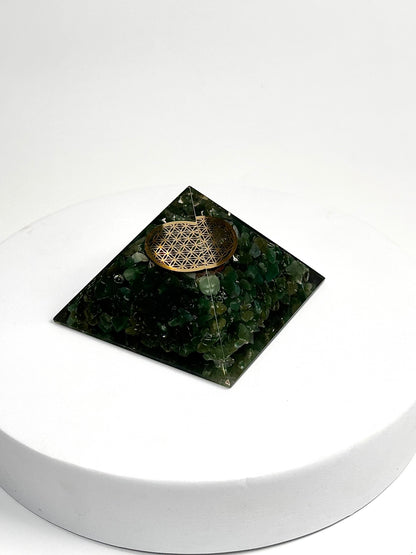 Green Aventurine Orgonite Pyramid