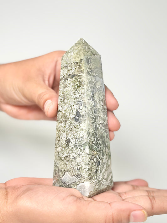 Four Facet Moss Agate Tower – 228g - Nature-Inspired Calm & Grounded Beauty