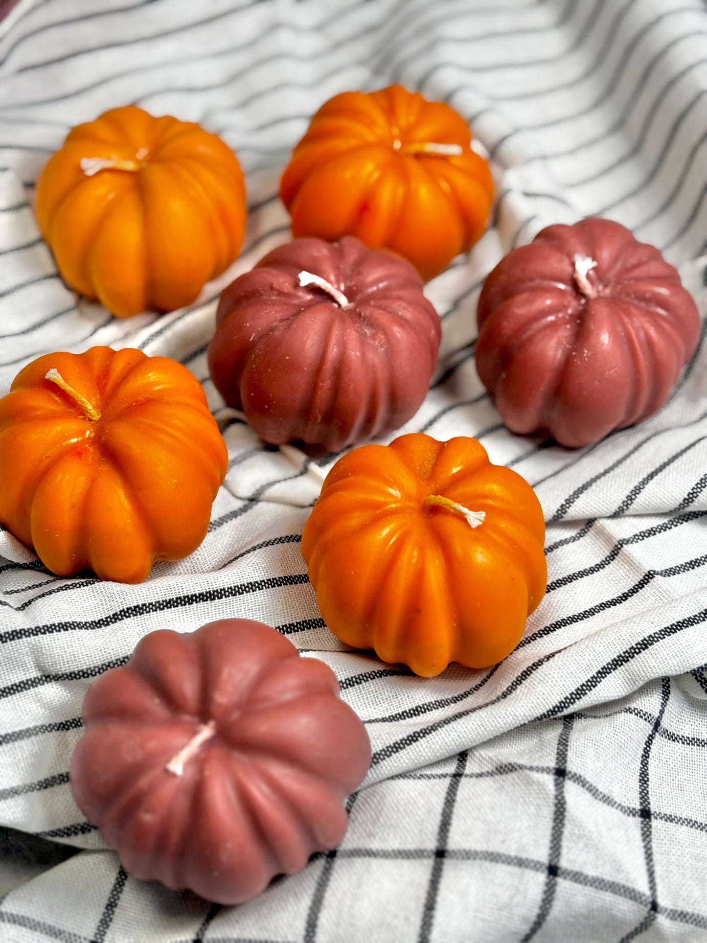 Pumpkin Decorative Candle – Set of 7
