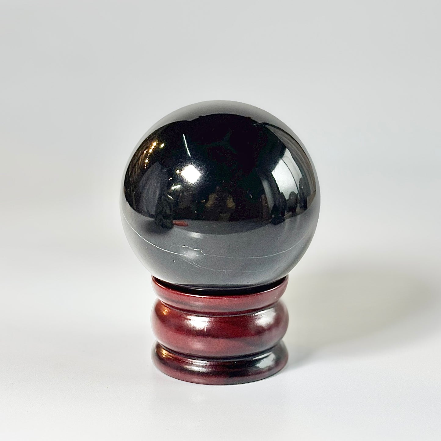 Black Obsidian Sphere 700 Gm – Grounding & Clarity