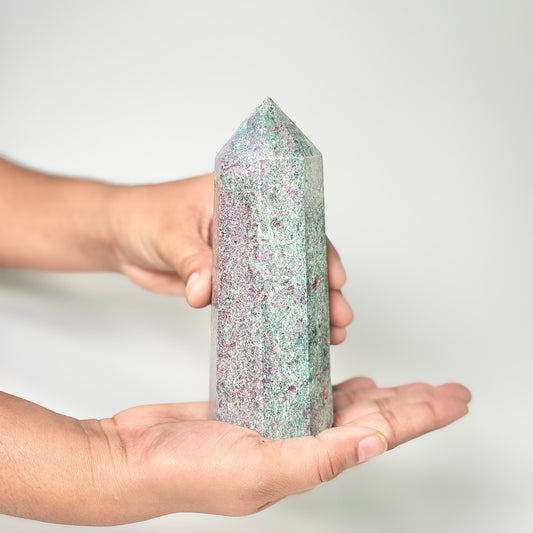 Eight Facet Ruby in Kyanite Tower – 645g -Distinctive Colour & Balanced Form