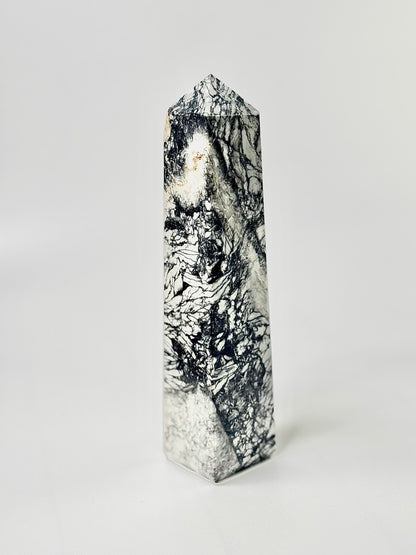 Four-Facet Pinolite Tower 1139g – Rare Stone of Calm & Clarity