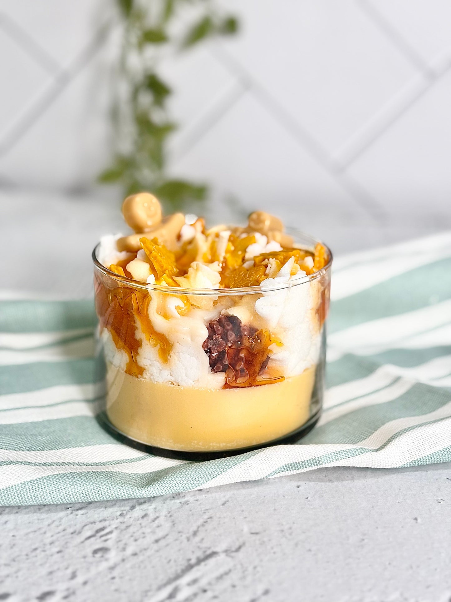 Cozy Winter Jam Dessert Candle