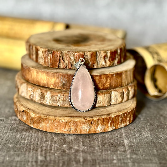 Rose Quartz Oxidised Pendant – Love & Gentle Energy