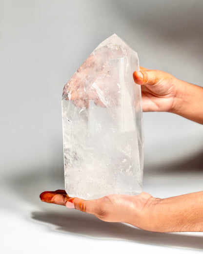 Clear Quartz Free Form – 2.9 Kg | Clarity, Focus & Amplified Intentions