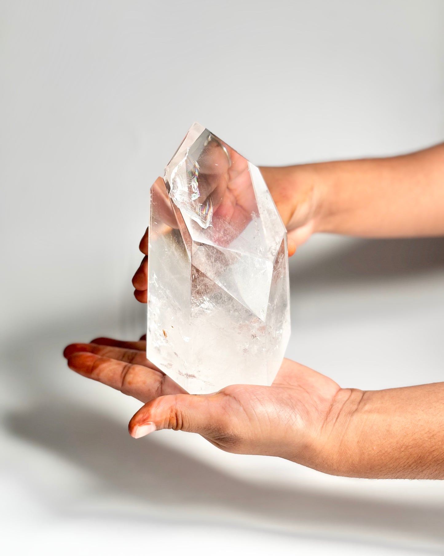 Clear Quartz Free Form – 800 Gm | Clarity, Focus & Amplified Intentions