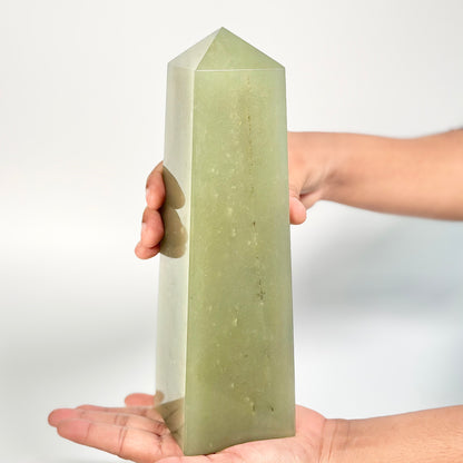 Green Aventurine Four-Facet Tower – 1802g - Attract Luck • Inspire Growth • Help Heart Chakra