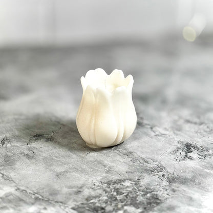 Tulip Shape Soy Scented Candle – Vanilla Fragrance