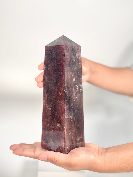 Strawberry Quartz Four-Facet Tower – 1295g - Heart Chakra • Radiate Love • Embrace Joy