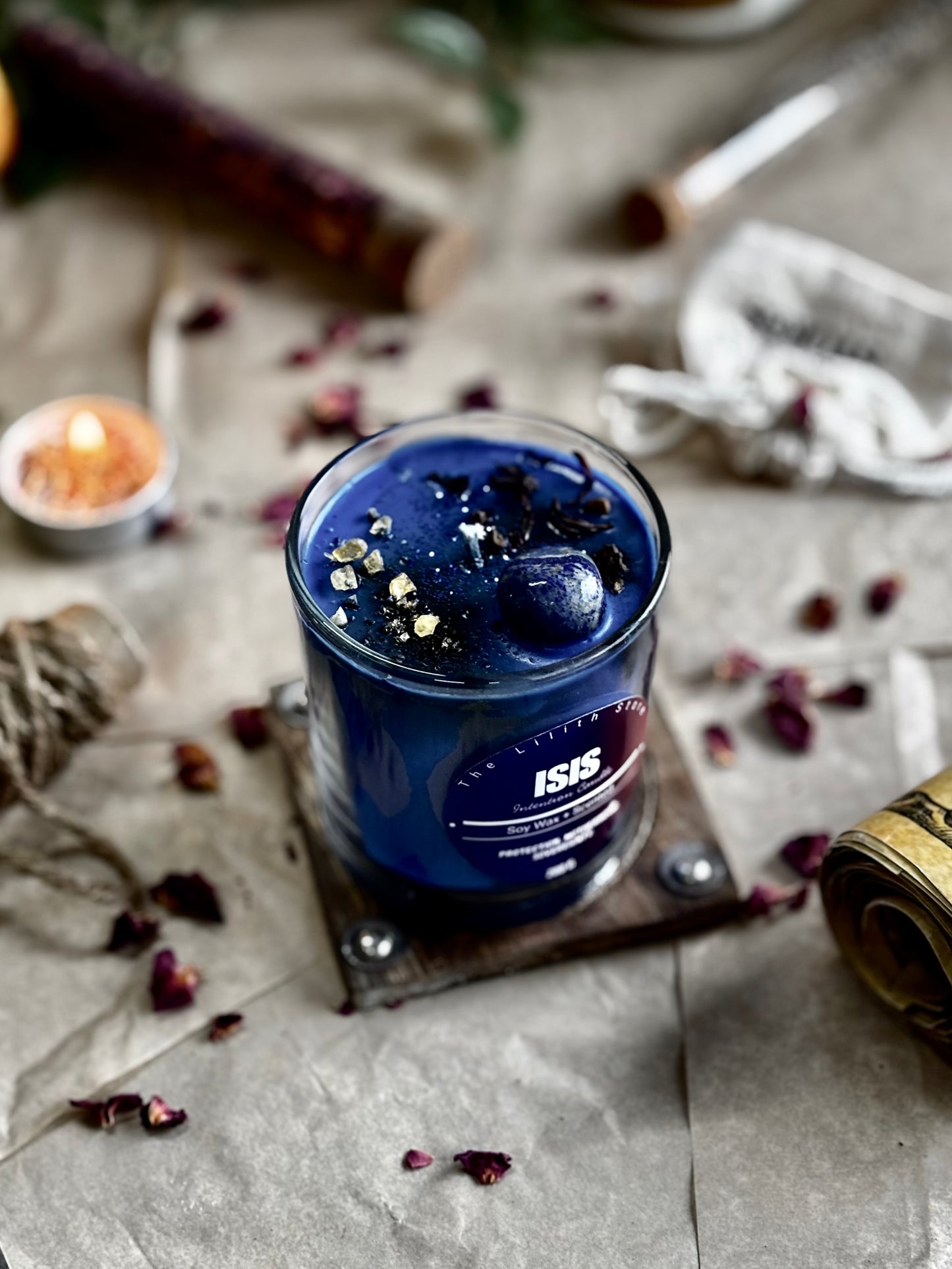 Isis Altar Candle – 200 g Soy Wax Jar Candle for Ritual & Devotion