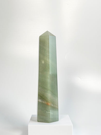 Green Aventurine Six-Facet Tower – 1019g - Attract Luck • Inspire Growth • Help Heart Chakra