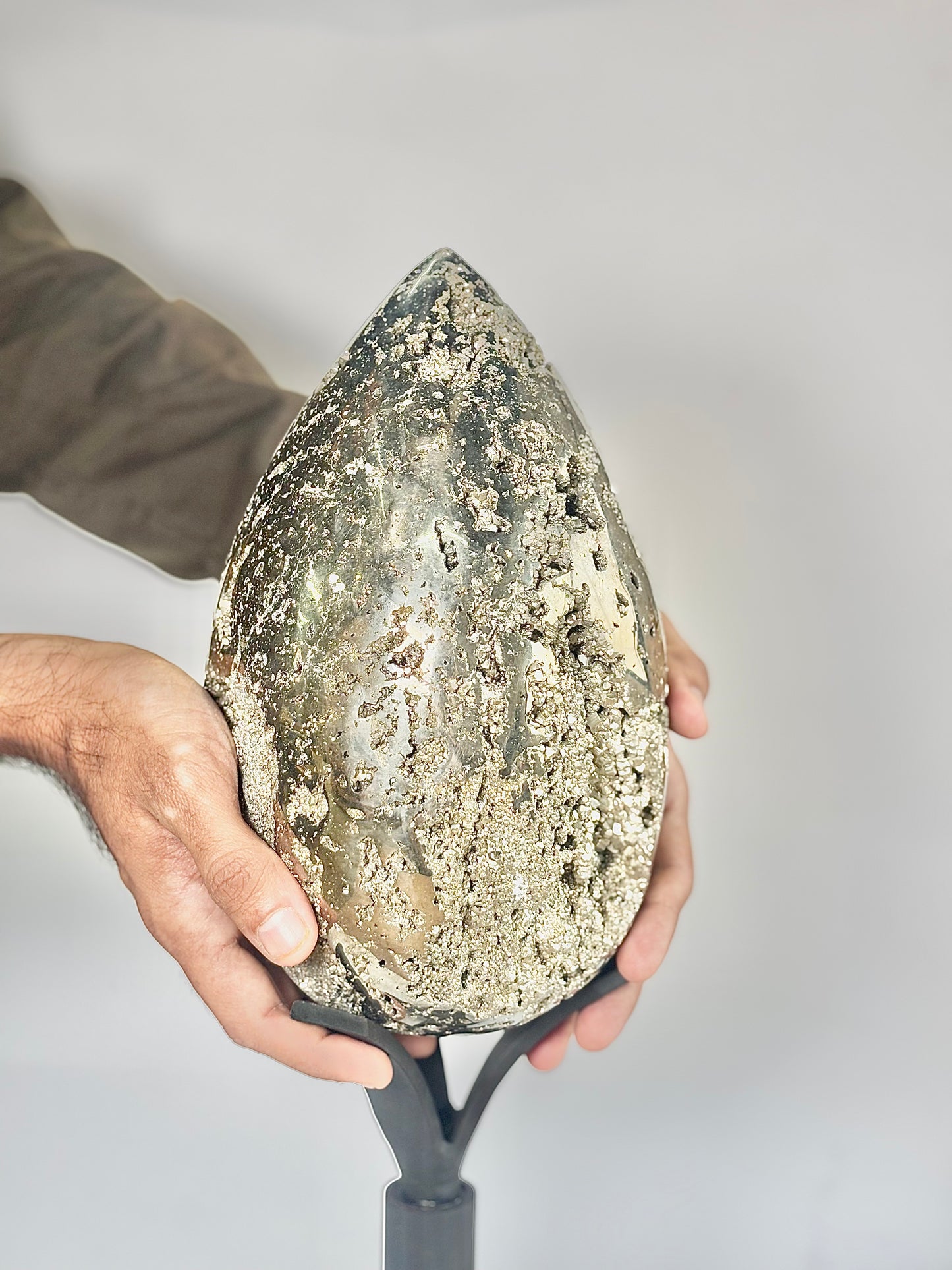 Extra Large Peruvian Pyrite Druzy Egg Carving 10.7 Kg – Abundance & Prosperity