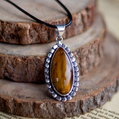 Tiger's eye Pendant with Cord | Wealth & Fortune