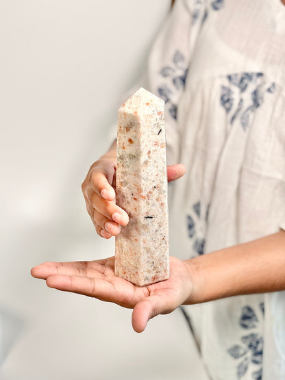 Sunstone Six-Facet Tower – 783 Gm - Ignit Joy • Embrace Confidence • Manifest Positivity