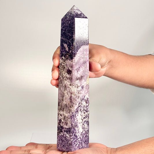 Lepidolite Six-Facet Tower – 912 g - Calm the Mind • Ease Anxiety • Support Emotional Healing