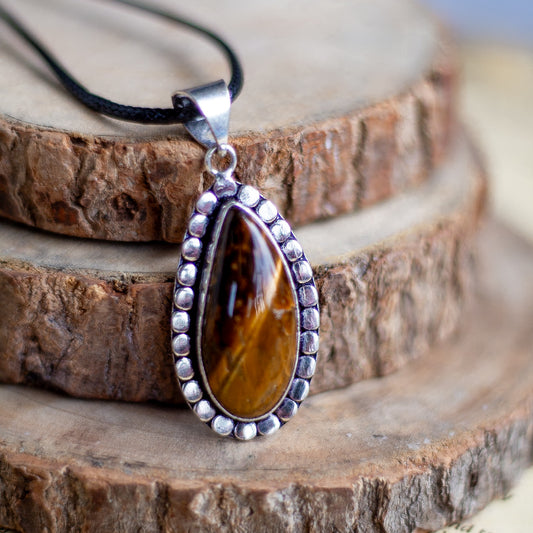 Tiger's eye Pendant with Cord | Wealth & Fortune