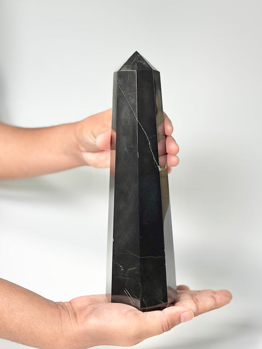Eight Facet Black Obsidian Tower – 1.3kg - Bold Elegance & Balanced Design