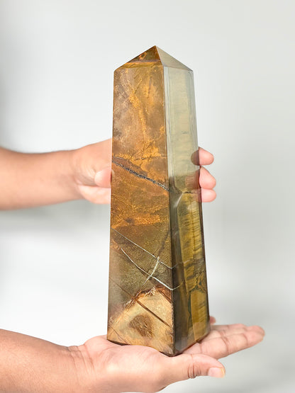 Four Facet Tiger’s Eye Tower – 1.8 kg - Focus, Confidence & Style