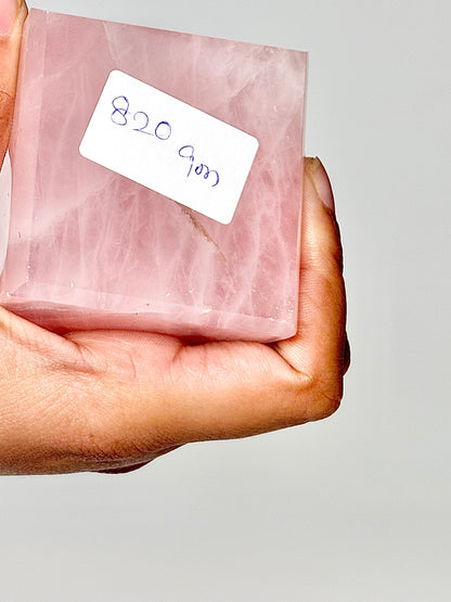 Four Facet Rose Quartz Tower – 820g - Soft Elegance & Balanced Design