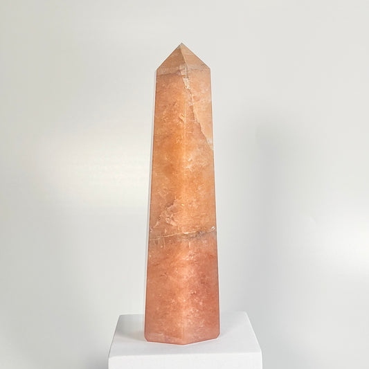 Red Aventurine Six-Facet Tower – 882g - Boost Vitality • Spark Motivation • Manifest with Confidence