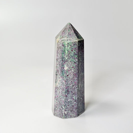 Eight Facet Ruby in Kyanite Tower – 696g -Distinctive Colour & Balanced Form