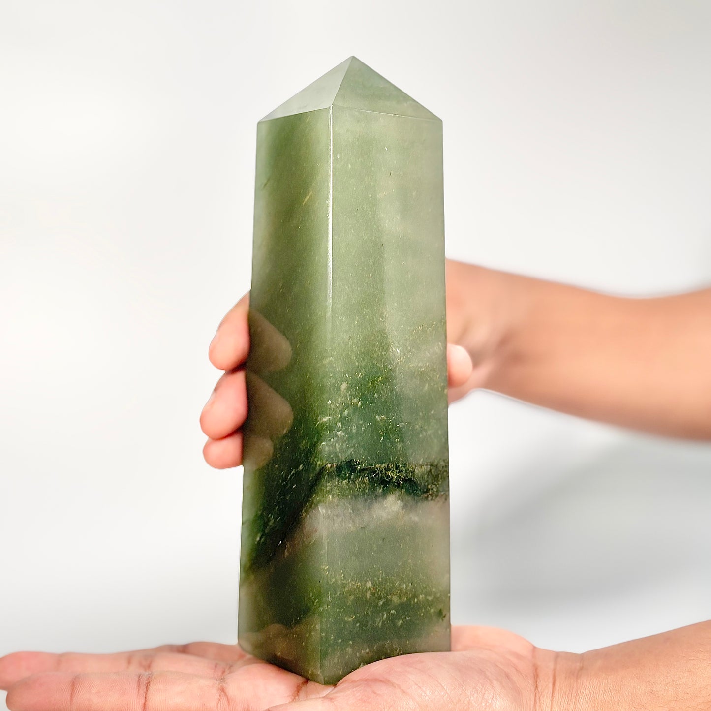 Green Aventurine Four-Facet Tower – 824g - Attract Luck • Inspire Growth • Help Heart Chakra