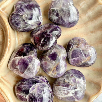 Amethyst Heart | Helps activating Third Eye & Psychic abilities