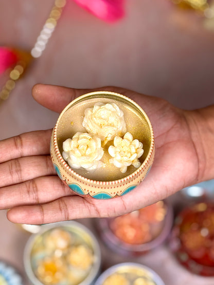 Floral Tin Soy Candle – Candy Dreams