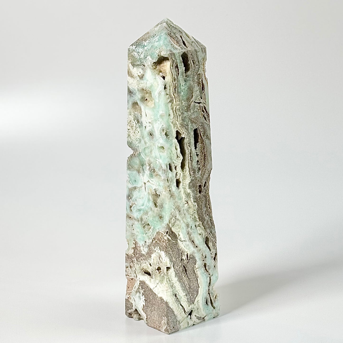 Blue Aragonite Four-Facet Tower 2.3 Kg – Calming Energy & Emotional Healing