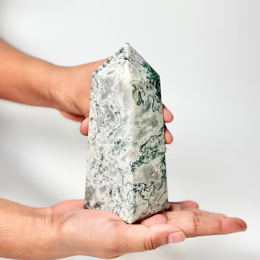Four Facet Moss Agate Tower – 563g - Nature-Inspired Calm & Grounded Beauty
