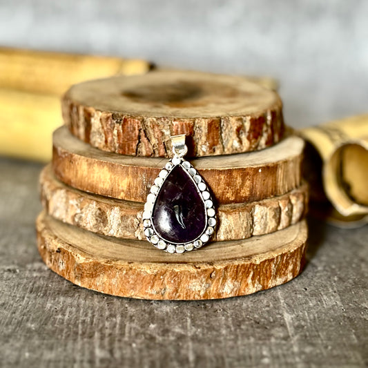 Amethyst Pendant – Calm, Clarity & Balance