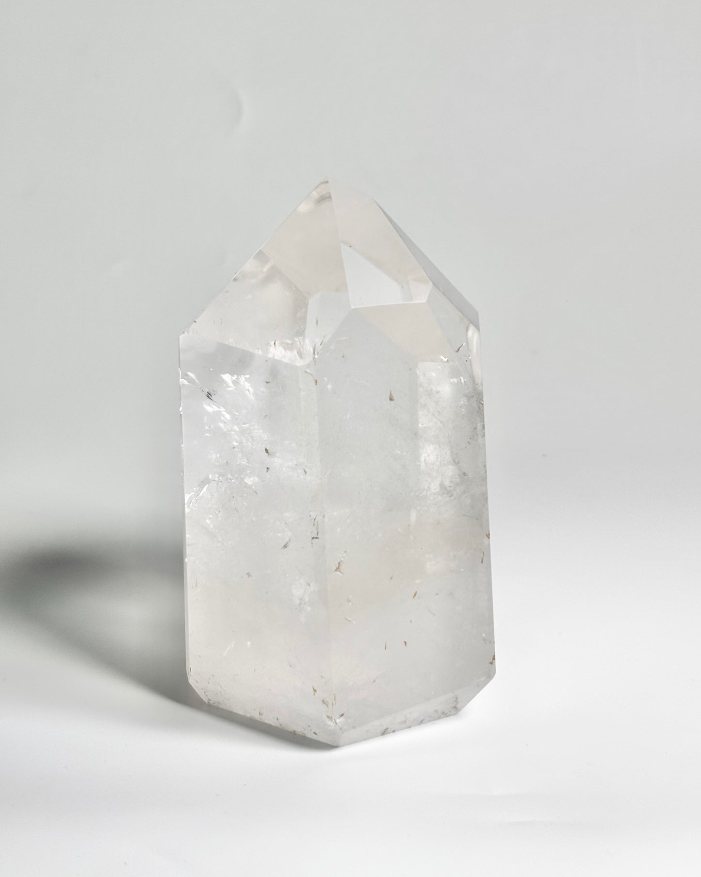 Clear Quartz Free Form – 1.6 Kg (B) | Clarity, Focus & Amplified Intentions