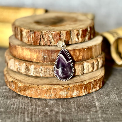 Amethyst Pendant – Calm, Clarity & Balance