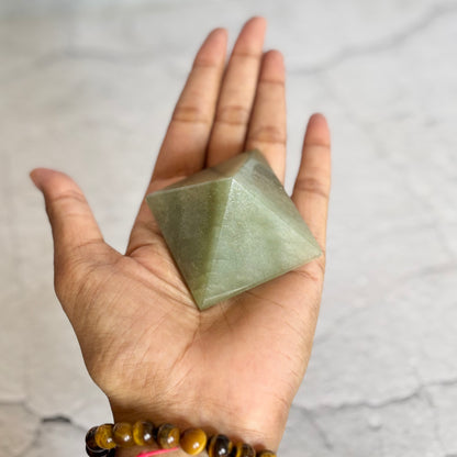 Green Aventurine Pyramid – Growth & Fresh Energy