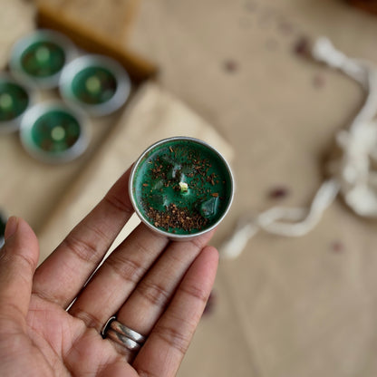 Green Soy Wax Tealight Candle with Cinnamon & Green Aventurine