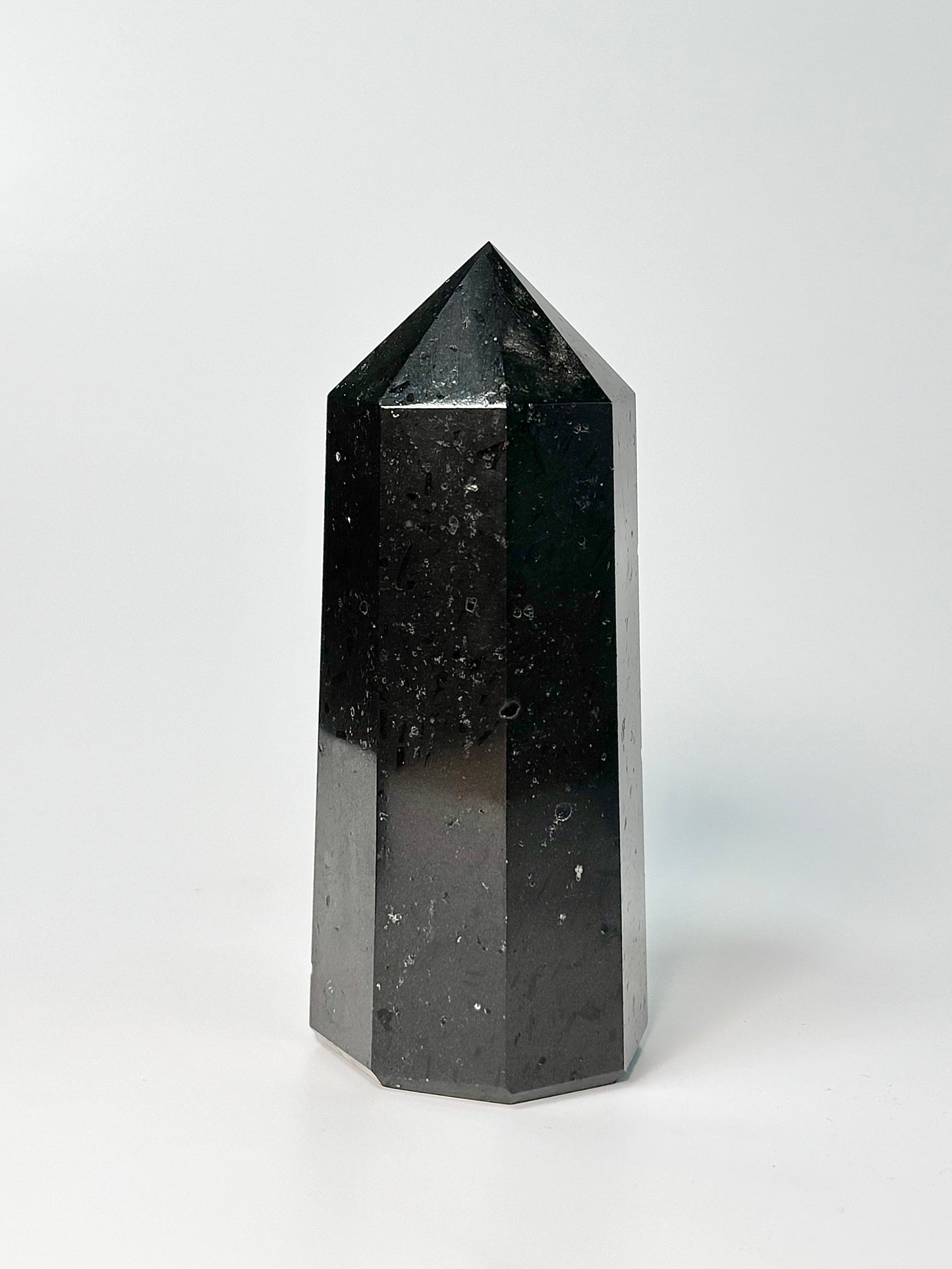 Eight Facet Black Tourmaline Tower – 550g - Bold Presence & Timeless Design