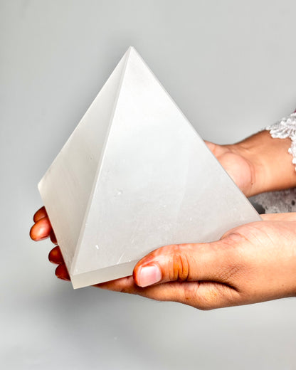 Large Satin Spar Pyramid (Commonly Known as Selenite) – Clarity, Calm & Elegant Energy Décor