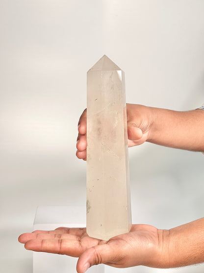 Clear Quartz Six-Facet Tower – 837g - Amplify Energy • Clarity of Mind • Spiritual Alignment