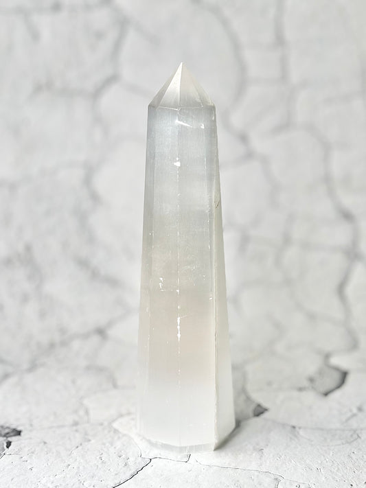 Eight Facet Selenite Tower – 450g - Light, Clarity & Refined Simplicity