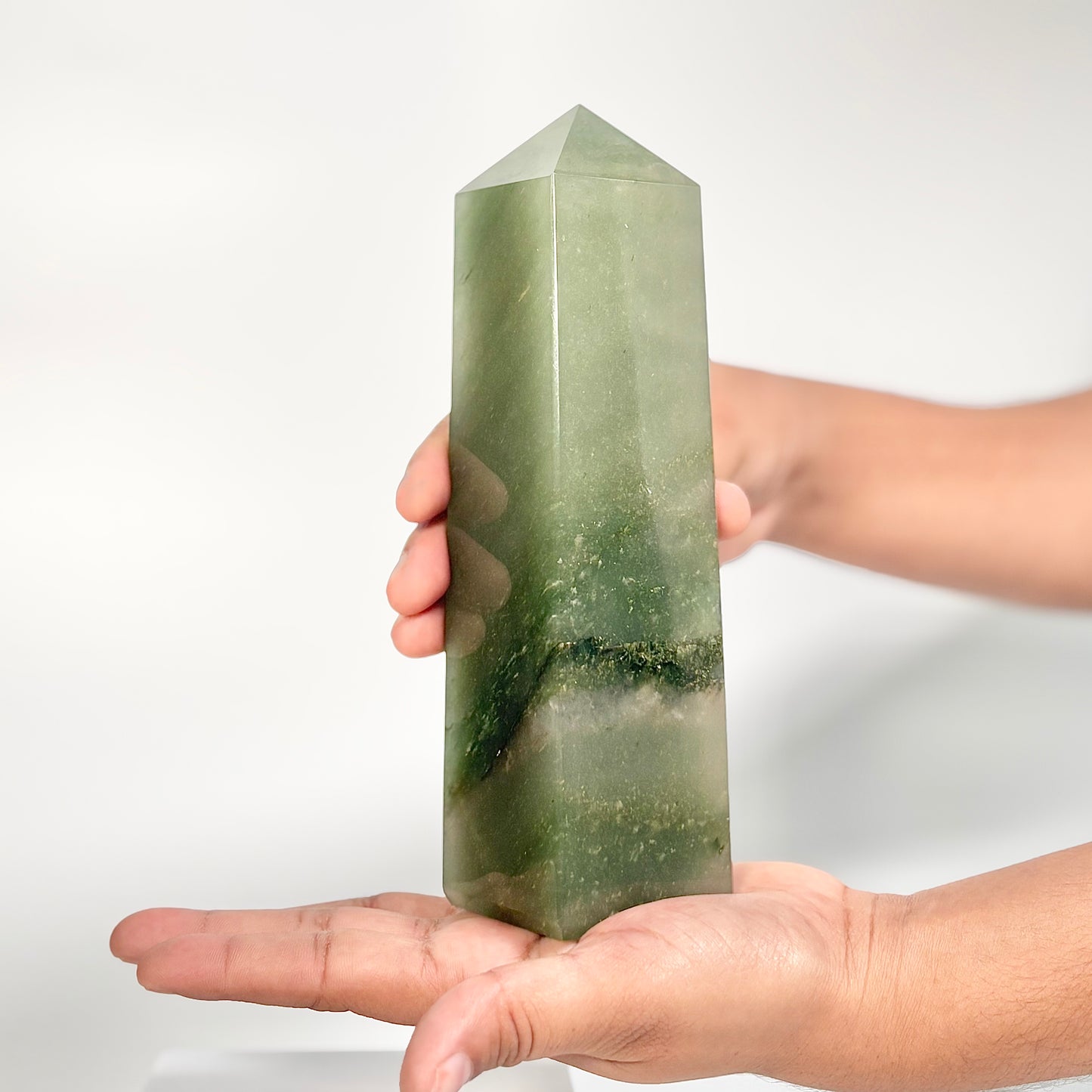 Green Aventurine Four-Facet Tower – 824g - Attract Luck • Inspire Growth • Help Heart Chakra