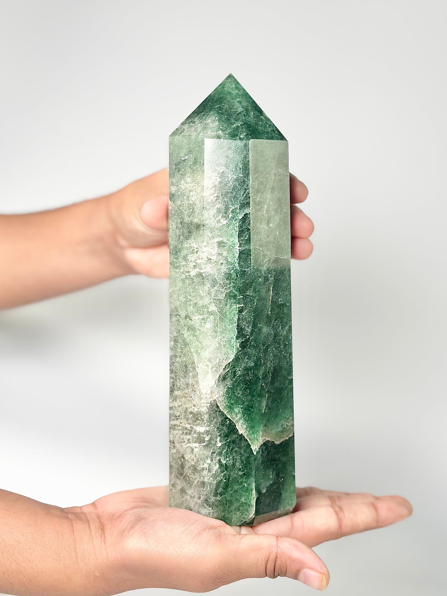 Eight Facet Green Strawberry Quartz Tower – 1.2kg - Unique Patterns & Balanced Elegance