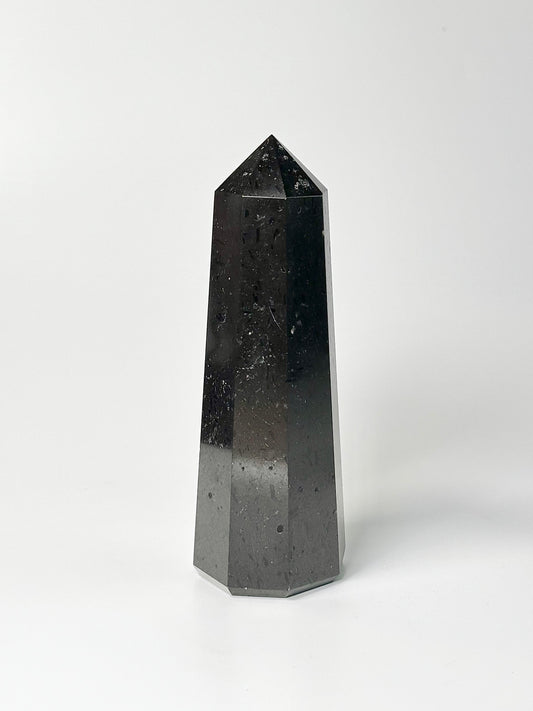 Eight Facet Black Tourmaline Tower – 618g - Bold Presence & Timeless Design