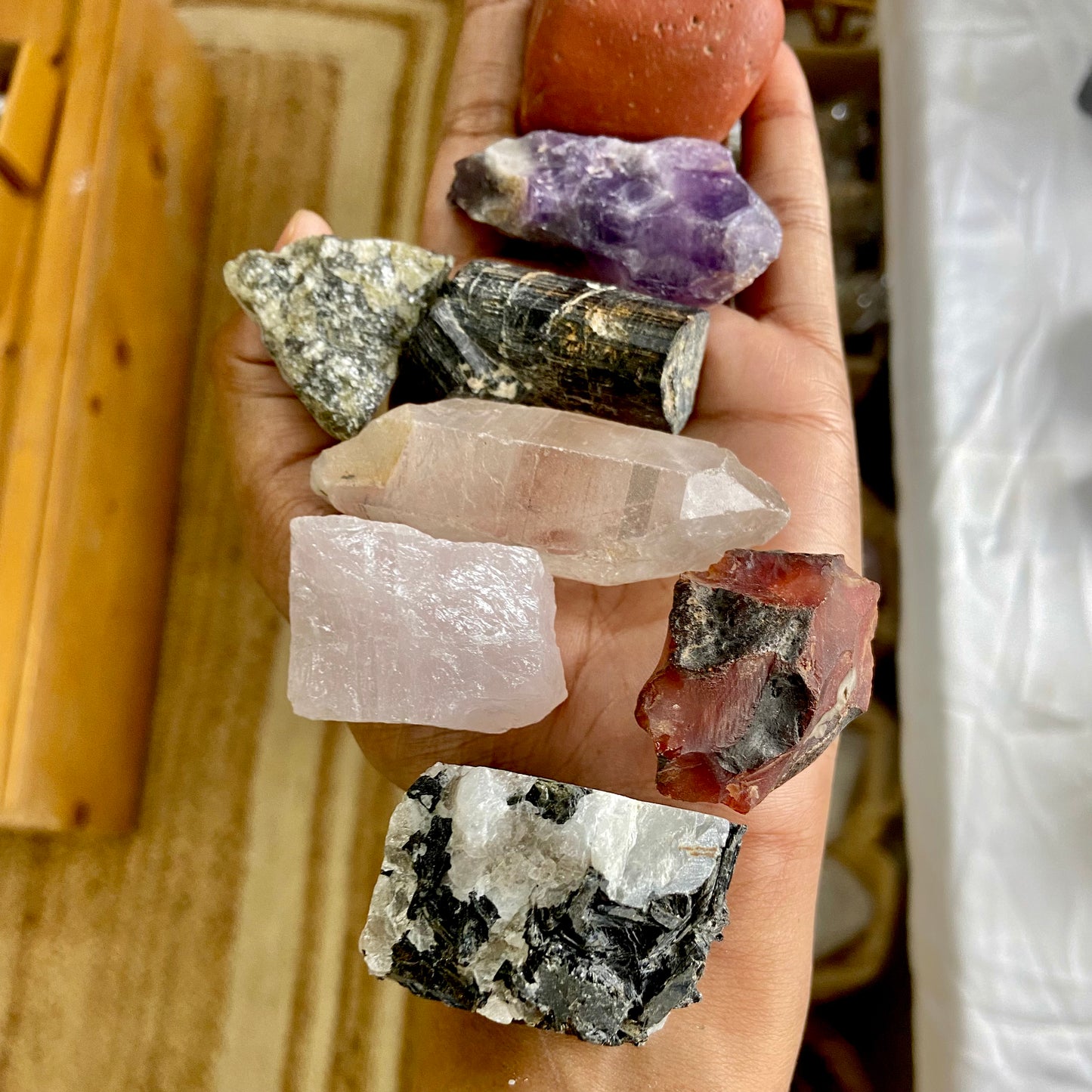 Raw Stones Set of 9 | for Meditation & Rituals