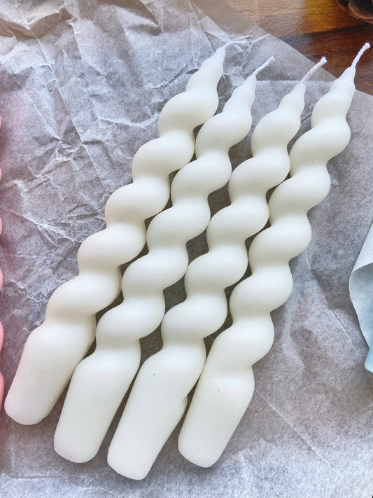 White Spiral Candle | Pack of 5