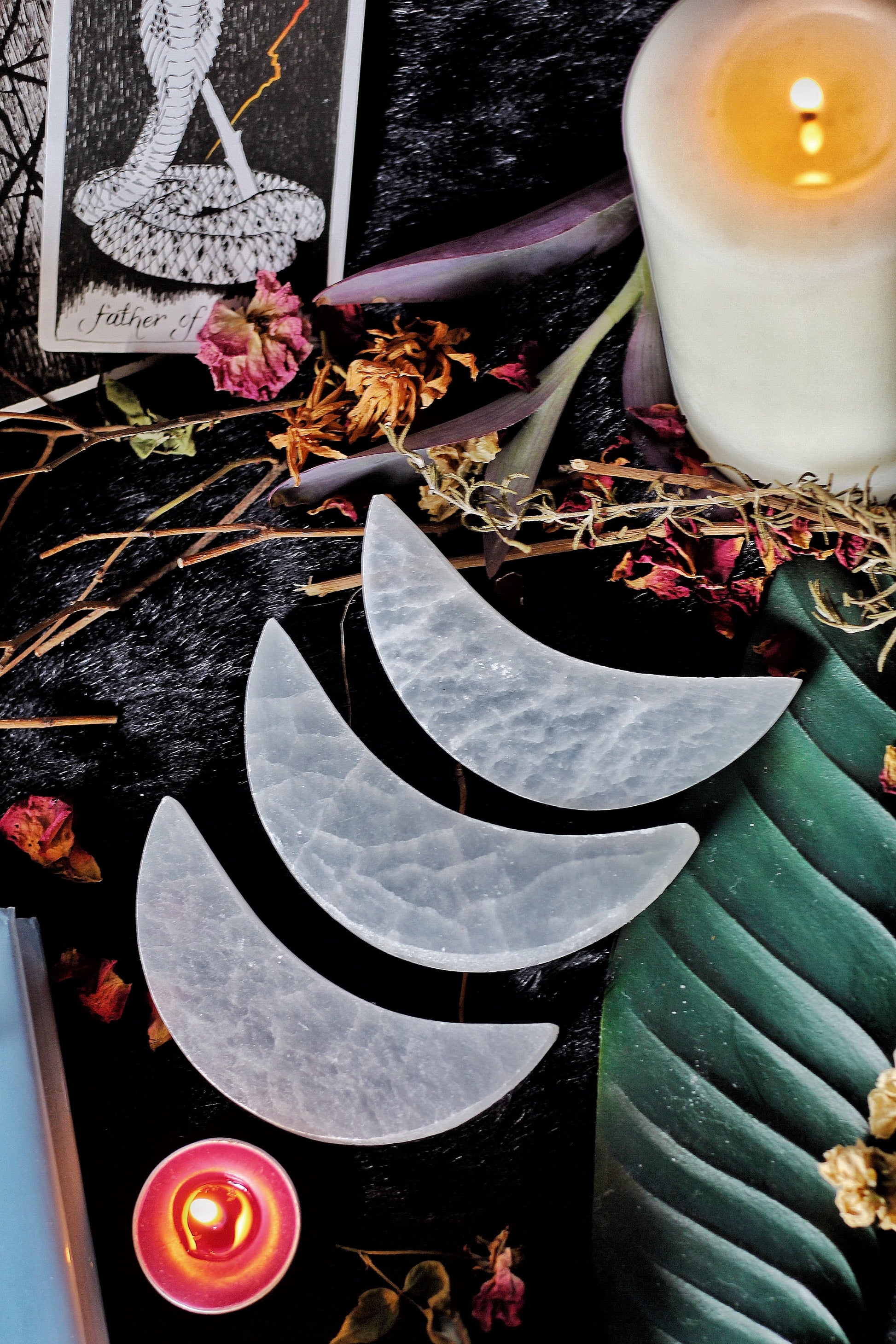 Selenite Crescent Moon | Crystal Cleansing