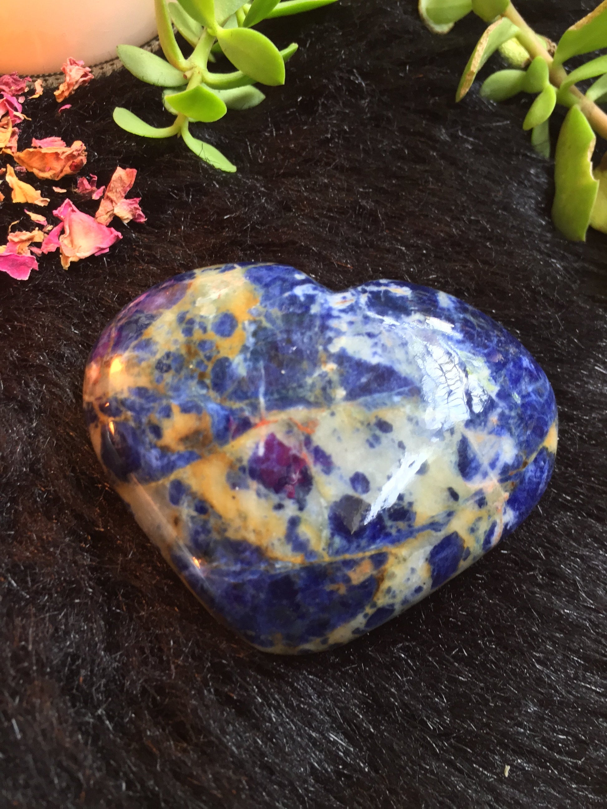 Sodalite Heart - Stone For Emotional Balance Crystal