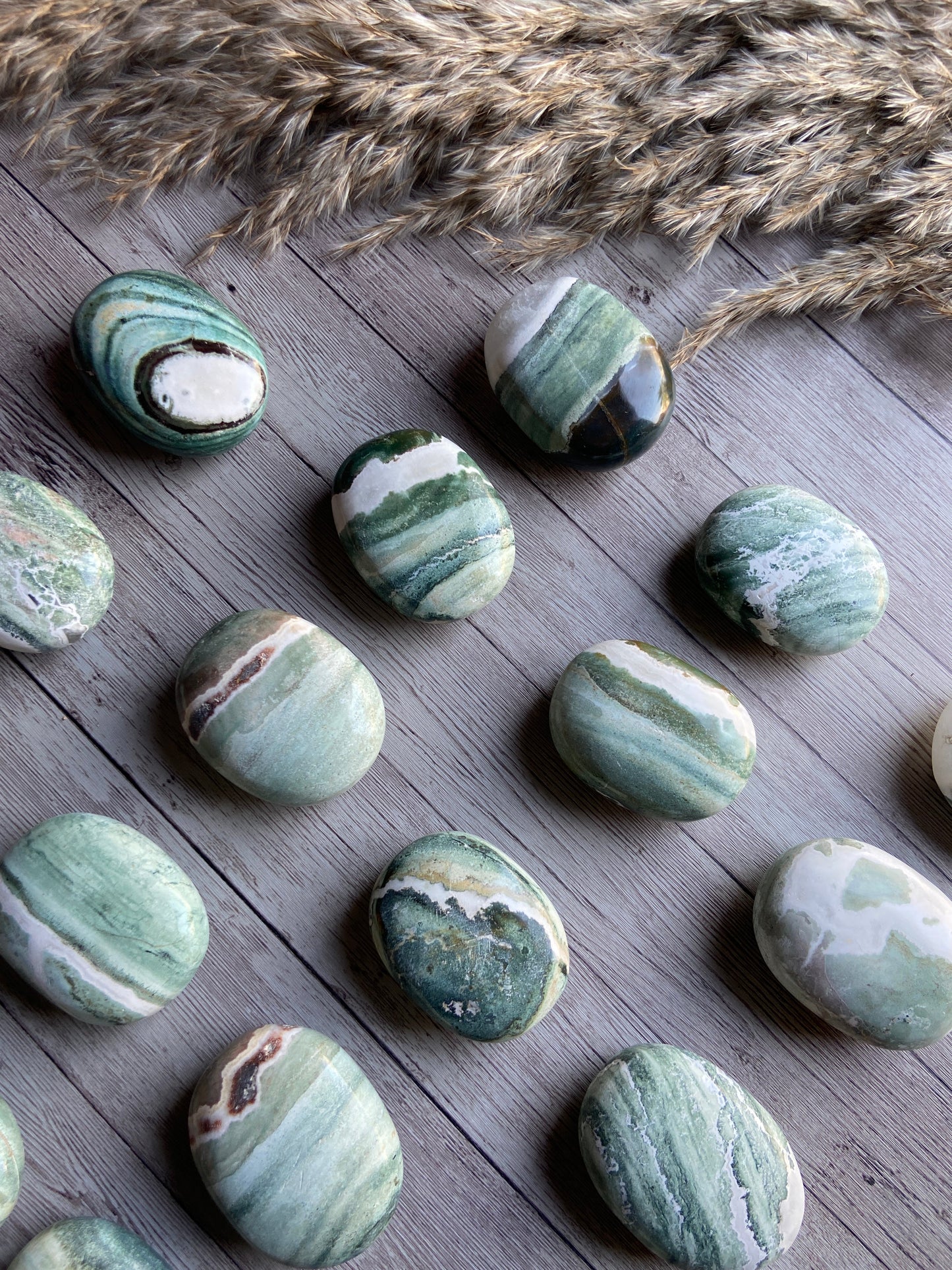 Green Sardonyx Palm Stone Crystal & Stones