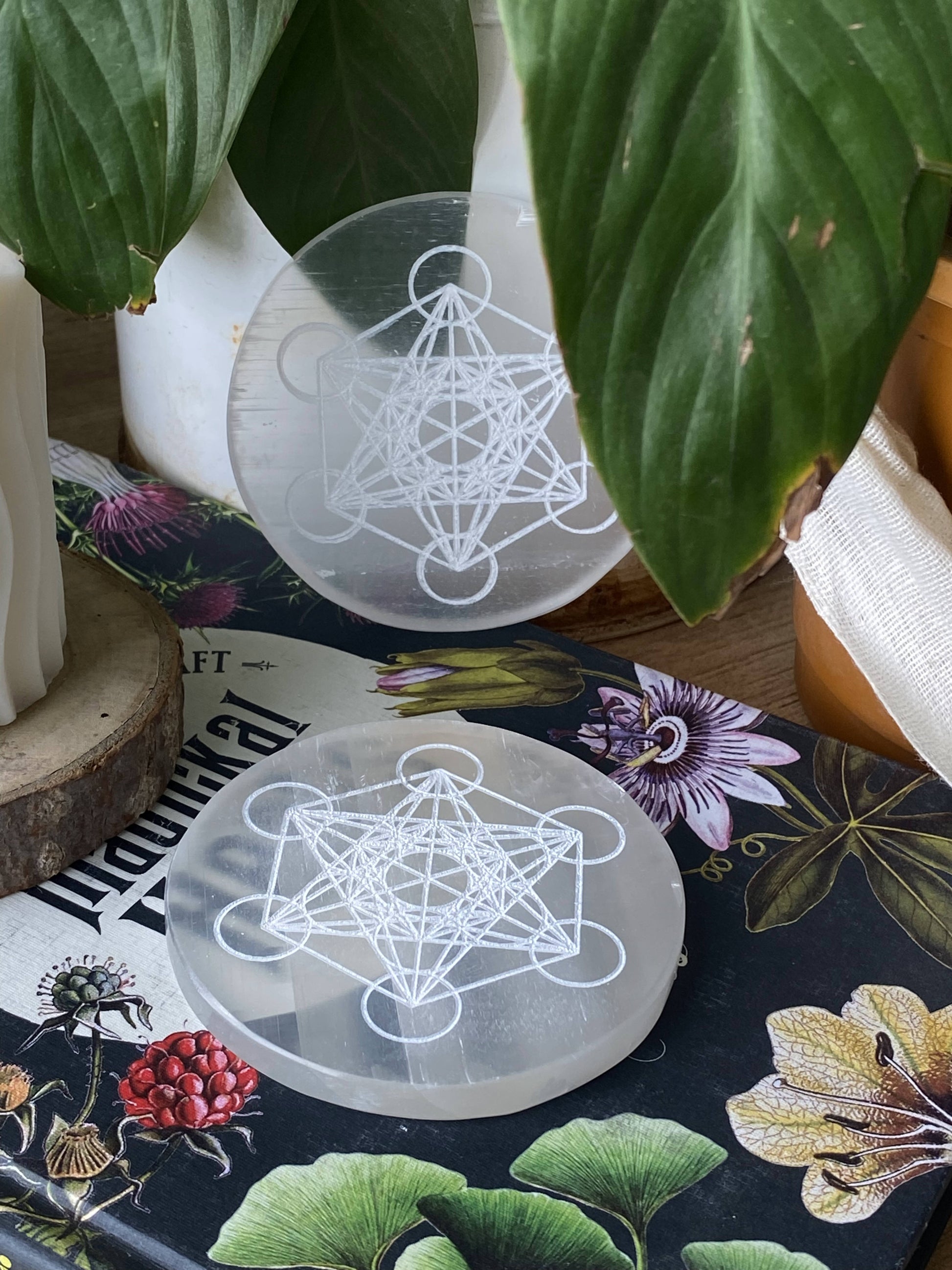Metatron Cube Symbol Carved Selenite Plate Crystal & Stones