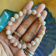 Load image into Gallery viewer, Peach Moonstone Bead Bracelet