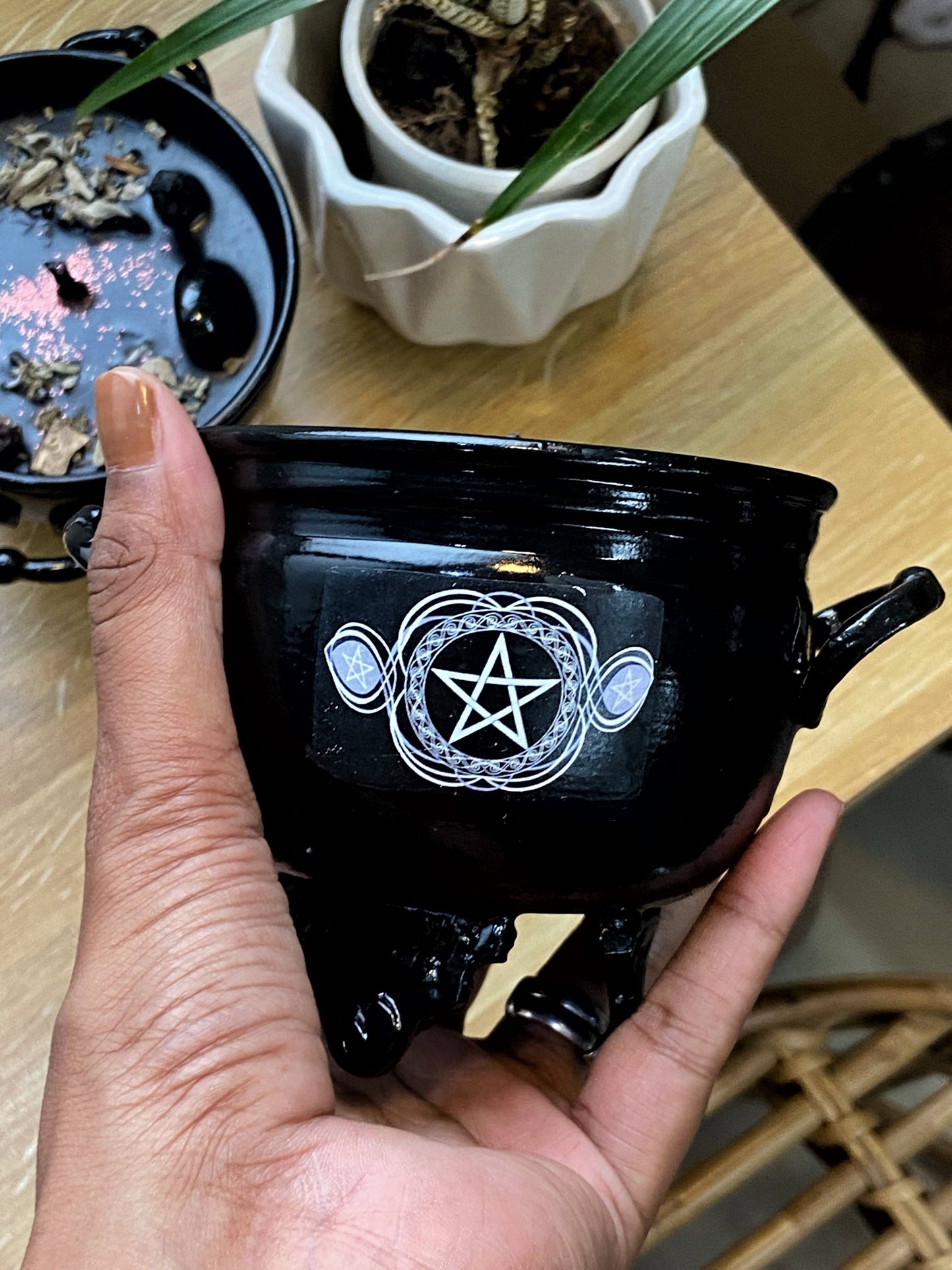 Protection Cauldron Candle With Pentacle Print Candles
